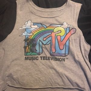 Muscle shirt, crop top